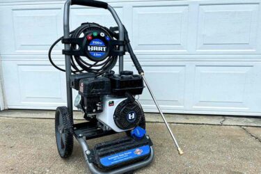 gas powered pressure washer